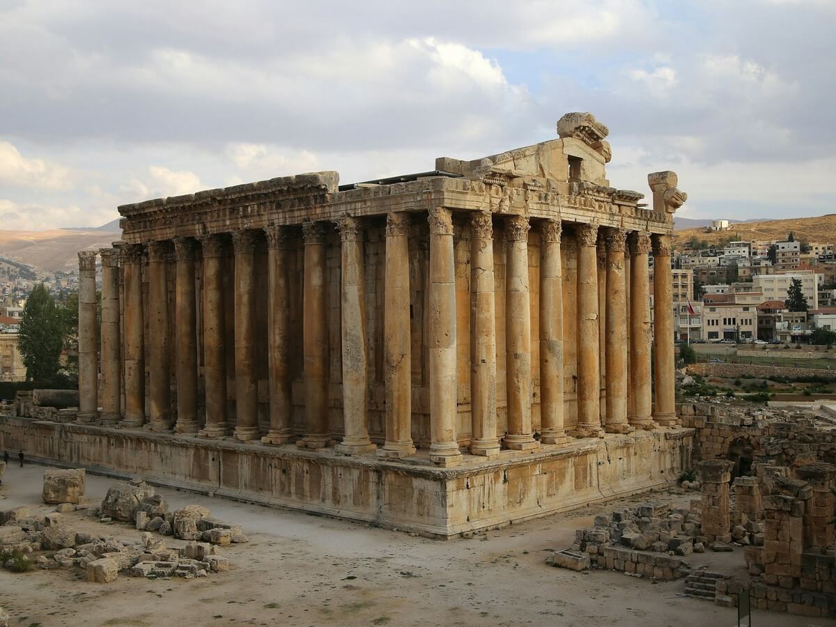 Walking Among Giants: The Immense Beauty of Baalbek Temples - Introduction